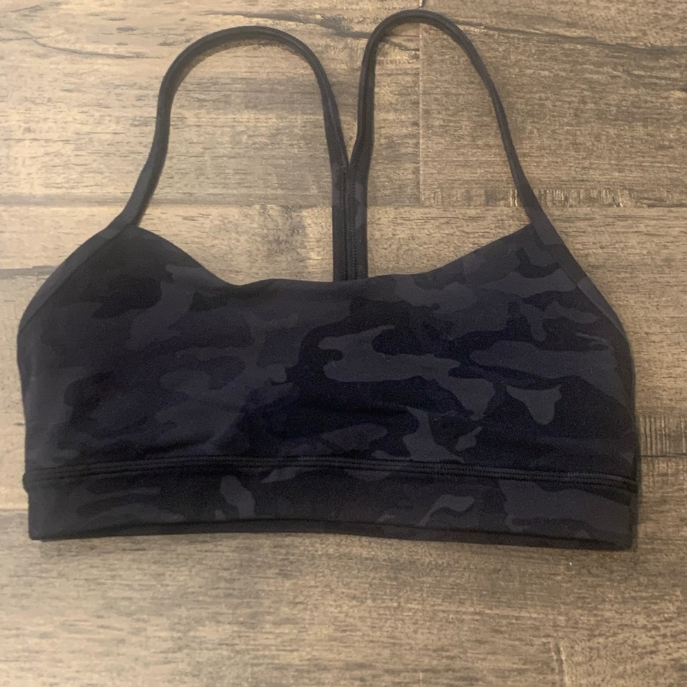Flow Y Nulu Bra 
Light Support, A–C Cups